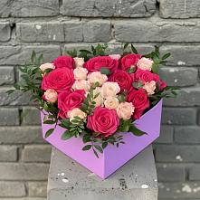Цветочная композиция из Розы в коробке в Кингисеппе