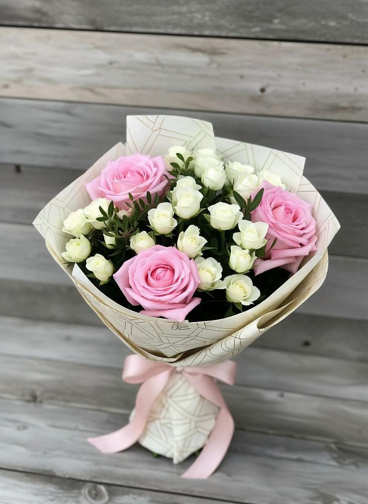 Букет цветов из: Розы в Кингисеппе