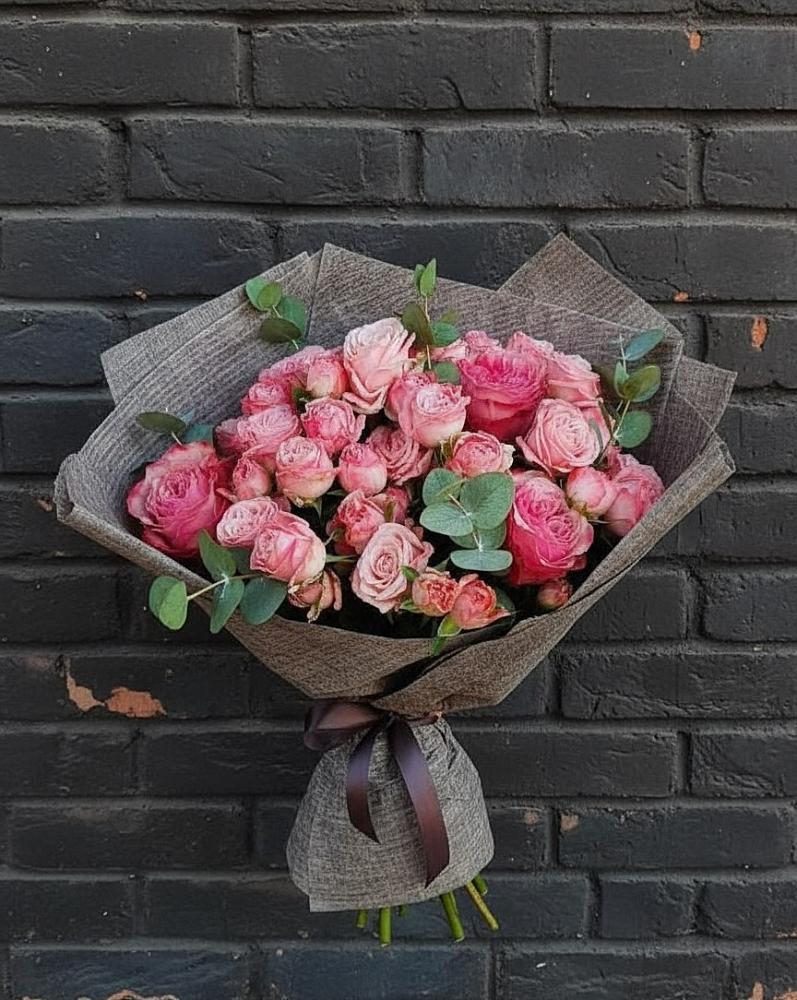 Букет цветов из: Розы в Кингисеппе