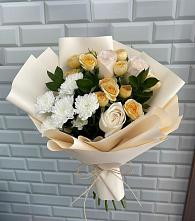 Букет цветов из:  Розы и Хризантемы в Кингисеппе