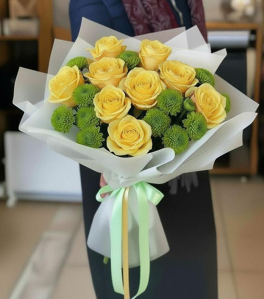 Букет цветов из: Хризантемы и Розы в Кингисеппе