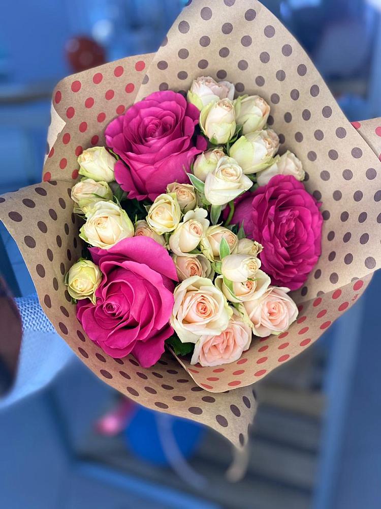 Букет цветов из: Розы в Кингисеппе