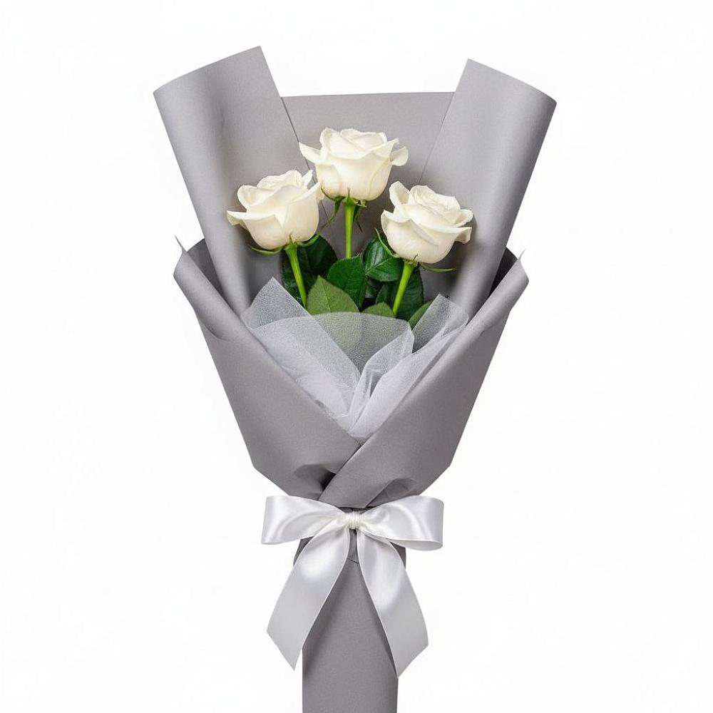 Букет 3 белые розы в Кингисеппе