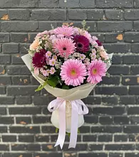 Букет цветов из:  Герберы и Хризантемы в Кингисеппе