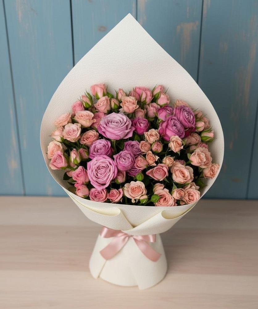 Букет цветов из: Розы в Кингисеппе