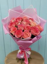 Букет 15 Розовых роз Равель в Кингисеппе