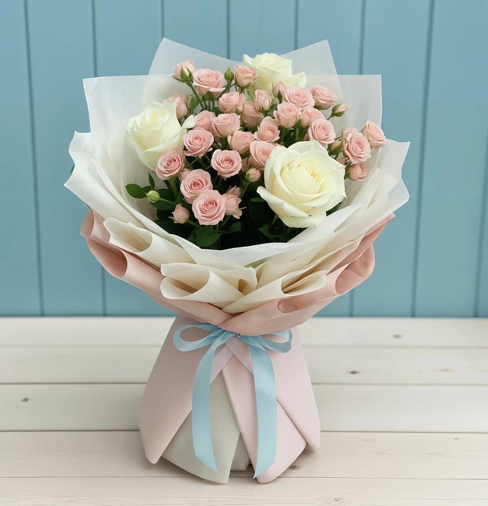 Букет цветов из: Розы в Кингисеппе